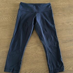 Lululemon Capris size 4